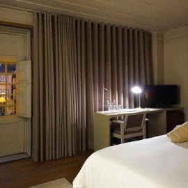 ¡El Hotel da Oliveira, ubicado en el corazón de la ciudad, está listo para recibirlo y brindarle los mejores momentos!